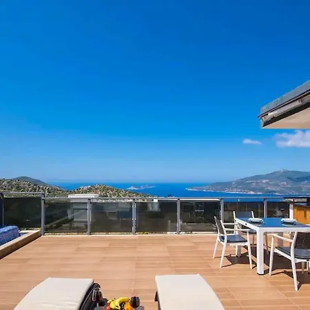 Villa Kashoneymoonvillawith Indoorhotpool Andseaview