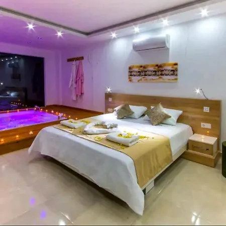 Kashoneymoonvillawith Indoorhotpool Andseaview Kaş